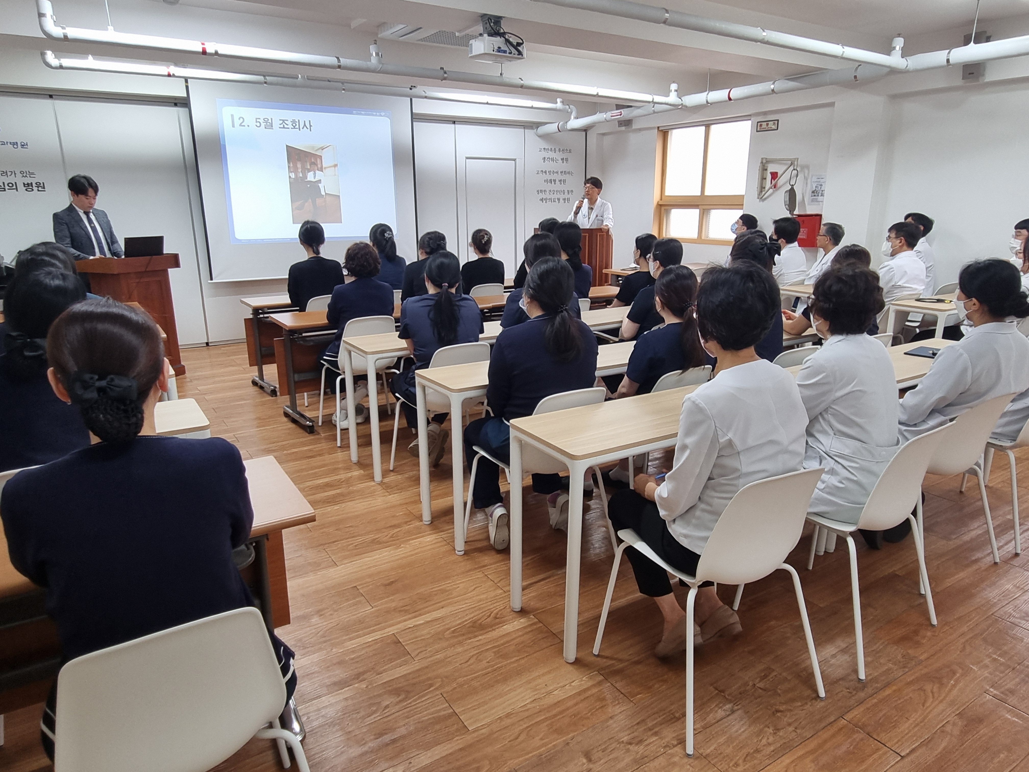 첨부이미지